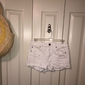 American Eagle High-waisted shorts
